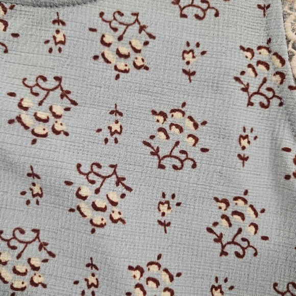 LC Lauren Conrad Floral Lace Trimmed Sleeveless Tank Top Light Blue Size Medium - Picture 5 of 14